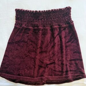 Hard tail skirt
